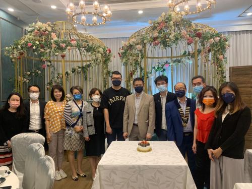 fc4f5ae6-6484-479b-9f5c-fabeaa69ce7e