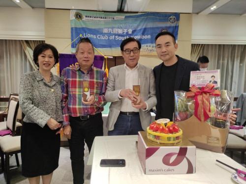 3f8a07d6-98b2-4a98-9222-26a70a8913fd