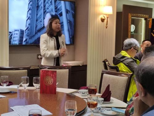 c4c1b89f-05b9-43b5-a714-e838ac4d7a82