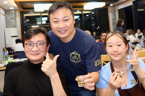 PHOTO-2022-11-26-23-40-11